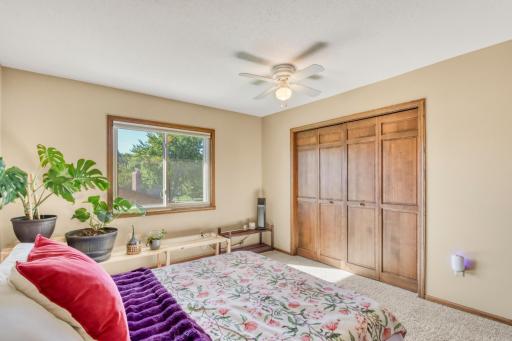 2306 26 1/2 Court S, Fargo, ND 58103