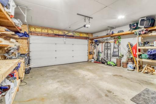 2306 26 1/2 Court S, Fargo, ND 58103