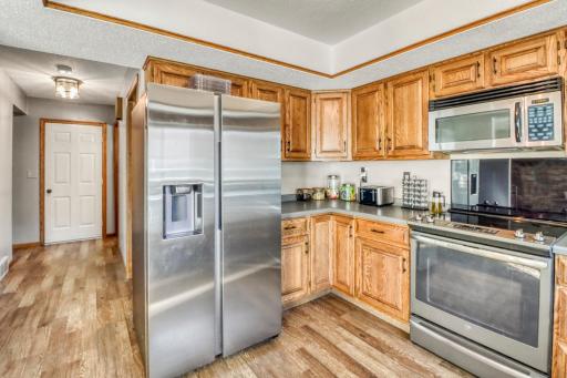 2306 26 1/2 Court S, Fargo, ND 58103