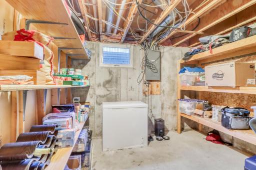 2306 26 1/2 Court S, Fargo, ND 58103