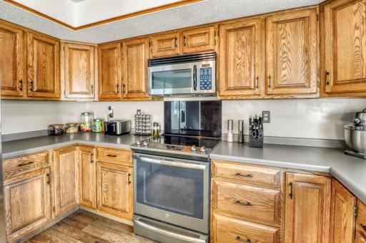 2306 26 1/2 Court S, Fargo, ND 58103