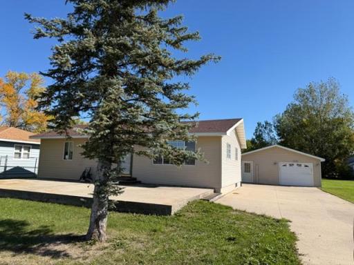 506 2nd Street, Wolverton, MN 56594