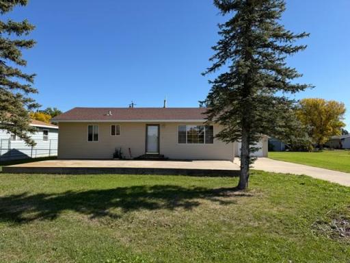 506 2nd Street, Wolverton, MN 56594