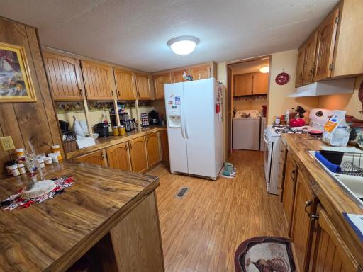 9512 W Sandpiper Drive, Blaine, MN 55434