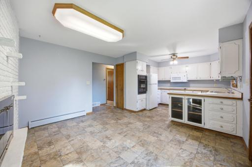 90 Cedar Avenue N, Fargo, ND 58102