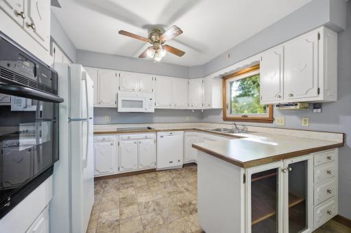 90 Cedar Avenue N, Fargo, ND 58102