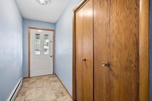 90 Cedar Avenue N, Fargo, ND 58102