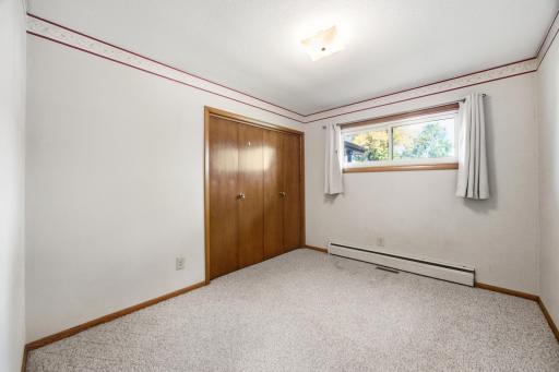 90 Cedar Avenue N, Fargo, ND 58102