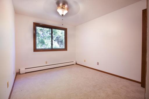 999 41st Avenue NE, 212, Columbia Heights, MN 55421