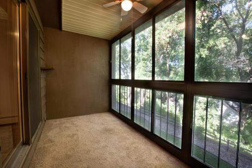 999 41st Avenue NE, 212, Columbia Heights, MN 55421