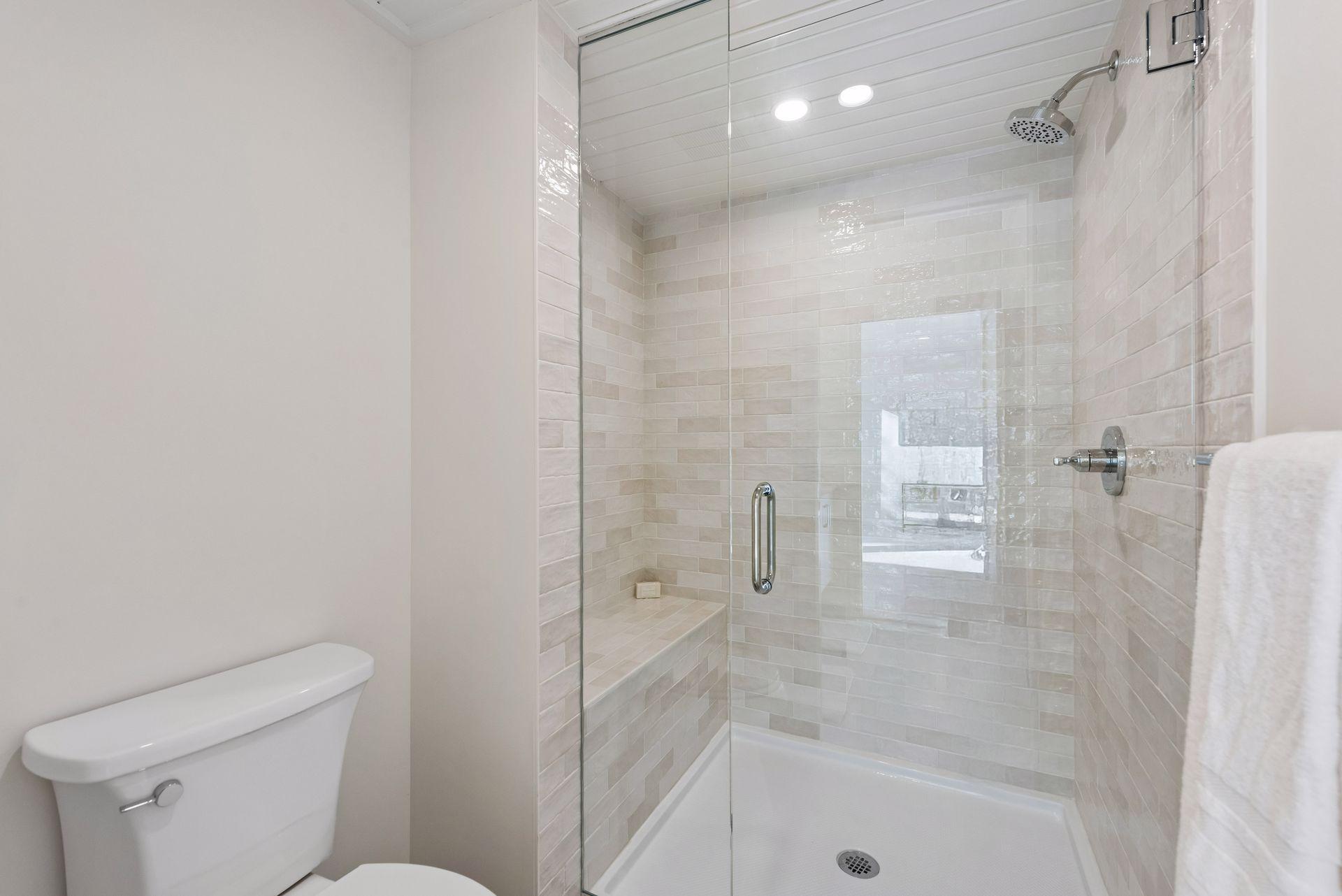 Luxurious Primary Tiled Shower w Large Bench
