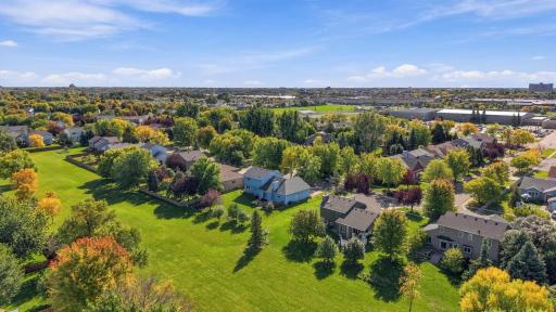 1014 Sommerset Drive, West Fargo, ND 58078