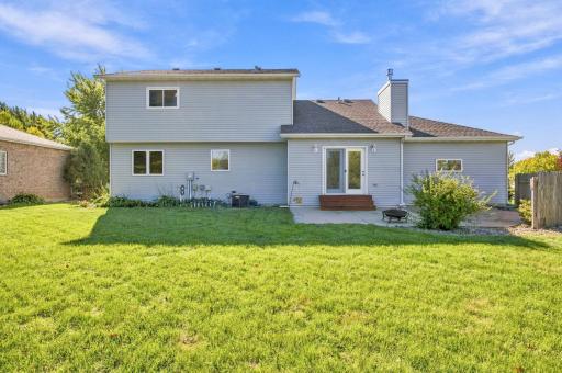 1014 Sommerset Drive, West Fargo, ND 58078