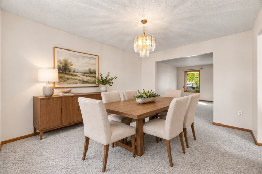 1014 Sommerset Drive, West Fargo, ND 58078