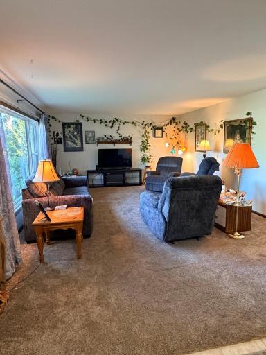 1318 Sunny Street, Crookston, MN 56716