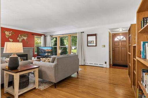 909 Manomin Avenue - Spacecrafting - 0007.jpg