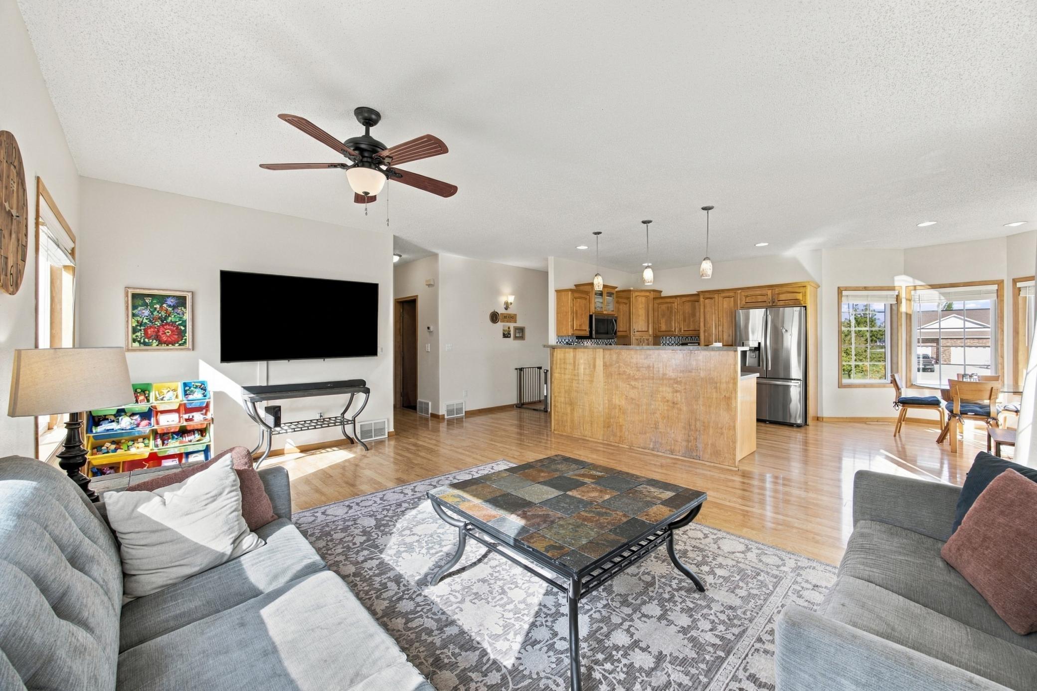 Living/Dining Space