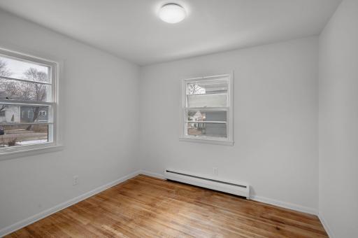 1094 25th Avenue SE, Minneapolis, MN 55414