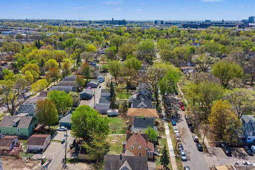 1094 25th Avenue SE, Minneapolis, MN 55414