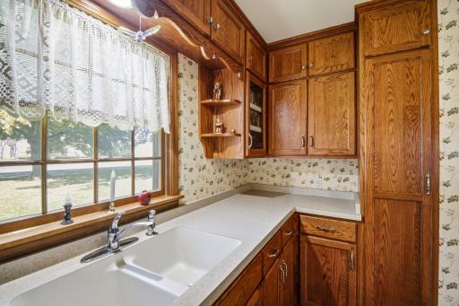 2401 4th Drive SW, Austin, MN 55912