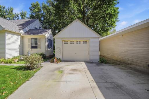 2401 4th Drive SW, Austin, MN 55912