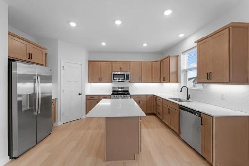 6431 Jarvis Avenue, Cottage Grove, MN 55016
