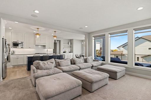 6325 Yuma Lane N, Maple Grove, MN 55311