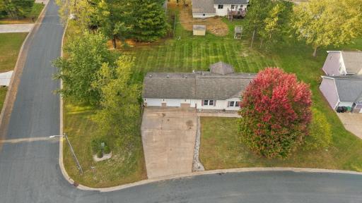 1027 Prairie Circle, Menomonie, WI 54751
