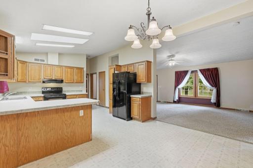 1027 Prairie Circle, Menomonie, WI 54751