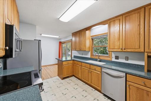 149 49th Avenue NE, Fridley, MN 55421
