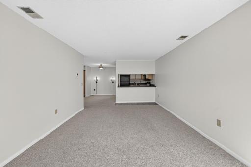 455 Dayton Avenue, 308, Saint Paul, MN 55102