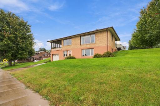 824 Brown Street, Jackson, MN 56143