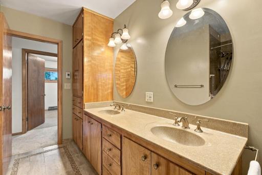 824 Brown Street, Jackson, MN 56143
