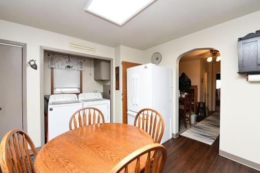 309 1st Avenue E, Abercrombie, ND 58001