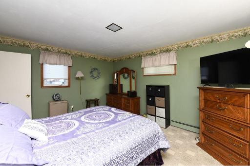 309 1st Avenue E, Abercrombie, ND 58001