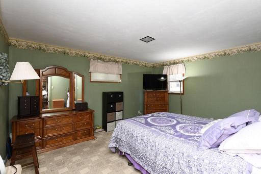 309 1st Avenue E, Abercrombie, ND 58001