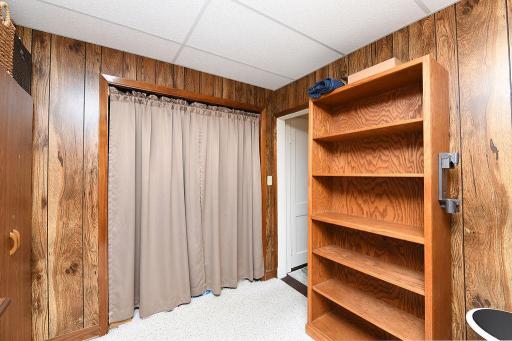 309 1st Avenue E, Abercrombie, ND 58001