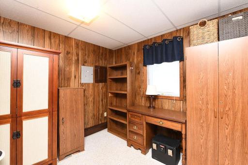 309 1st Avenue E, Abercrombie, ND 58001