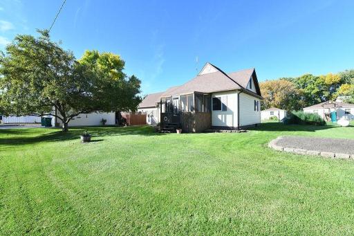 309 1st Avenue E, Abercrombie, ND 58001