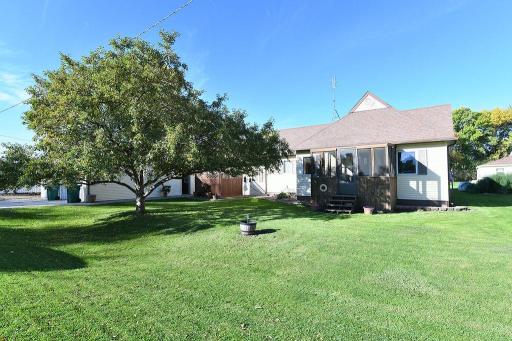 309 1st Avenue E, Abercrombie, ND 58001