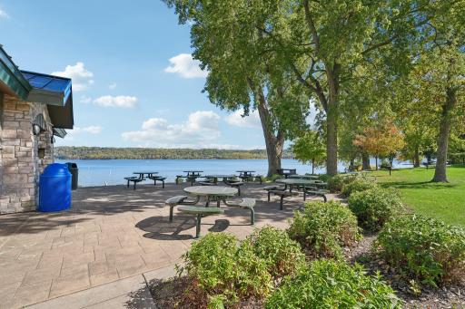 585 9th Street N, Bayport, MN 55003