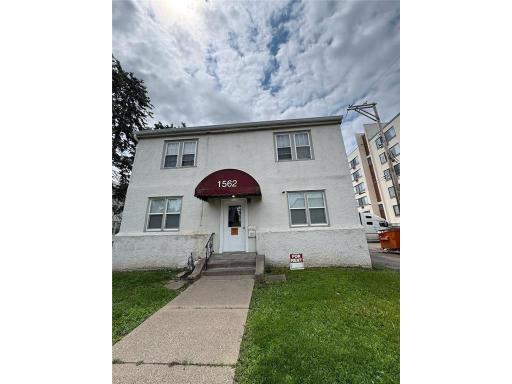 1562 Edmund Avenue, Saint Paul, MN 55104