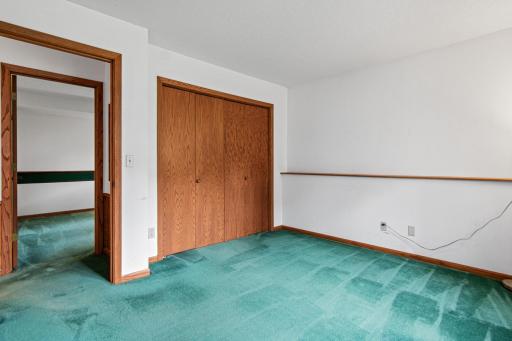 7400 W 112th Street, Bloomington, MN 55438