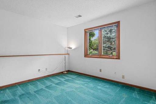 7400 W 112th Street, Bloomington, MN 55438