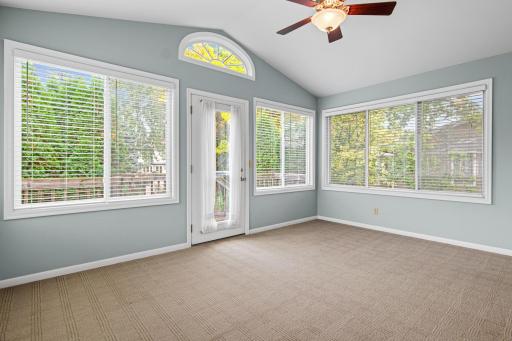 7400 W 112th Street, Bloomington, MN 55438
