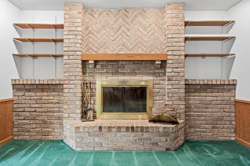 7400 W 112th Street, Bloomington, MN 55438