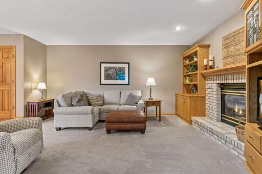 1440 Clippership Bay, Woodbury, MN 55125