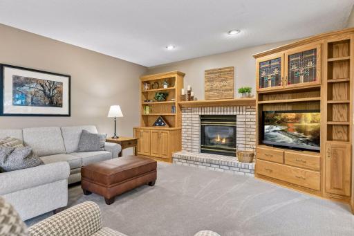 1440 Clippership Bay, Woodbury, MN 55125