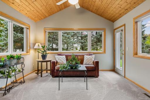 1440 Clippership Bay, Woodbury, MN 55125