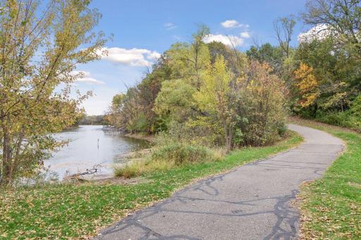 1440 Clippership Bay, Woodbury, MN 55125